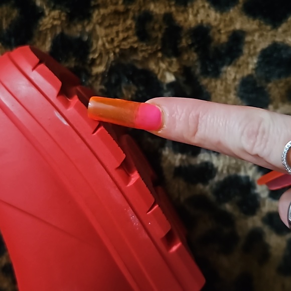 ✨️UGG RED RAIN BOOTS NEW WATERPROOF WOMEN'S SIZE 6✨️ - Picture 14 of 14